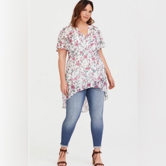 Torrid Lexie Babydoll Chiffon Tunic Size 2X - Picture 1 of 8
